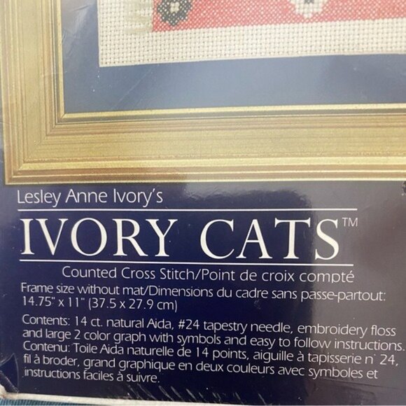 Ivory Cats Counted Cross Stitch 5603 Gemma on a Dhurrie - Picture 3 of 4